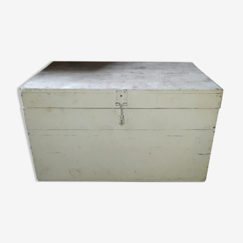 Wooden white box