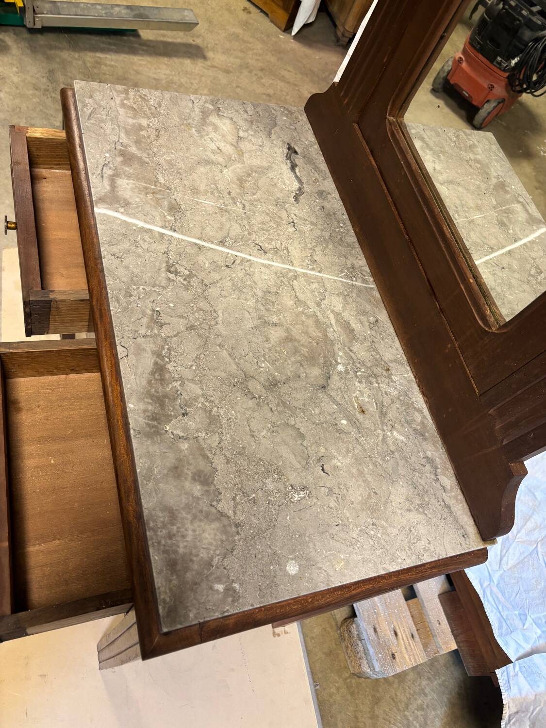 Art Deco dressing table