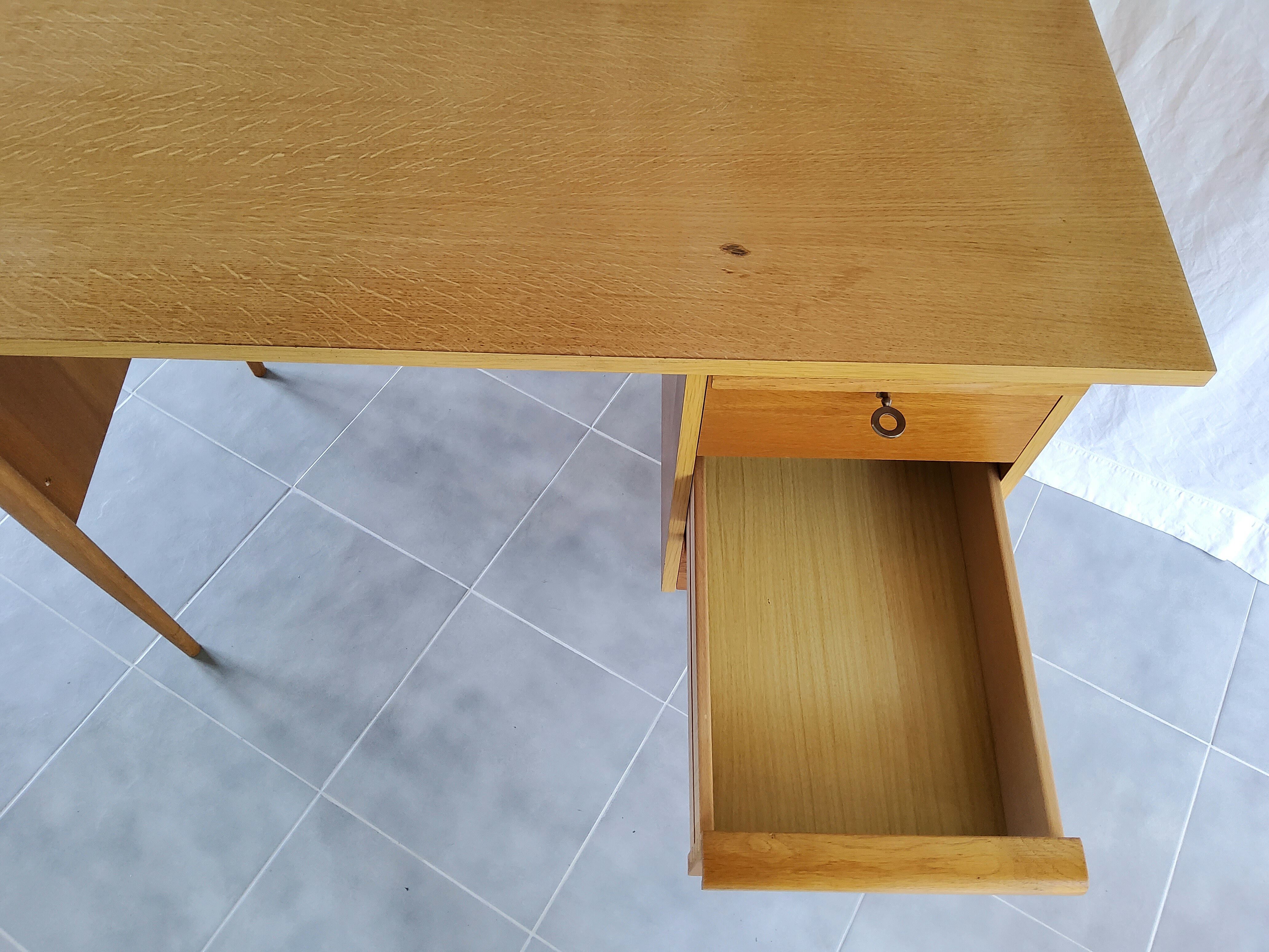 Vintage Scandinavian office