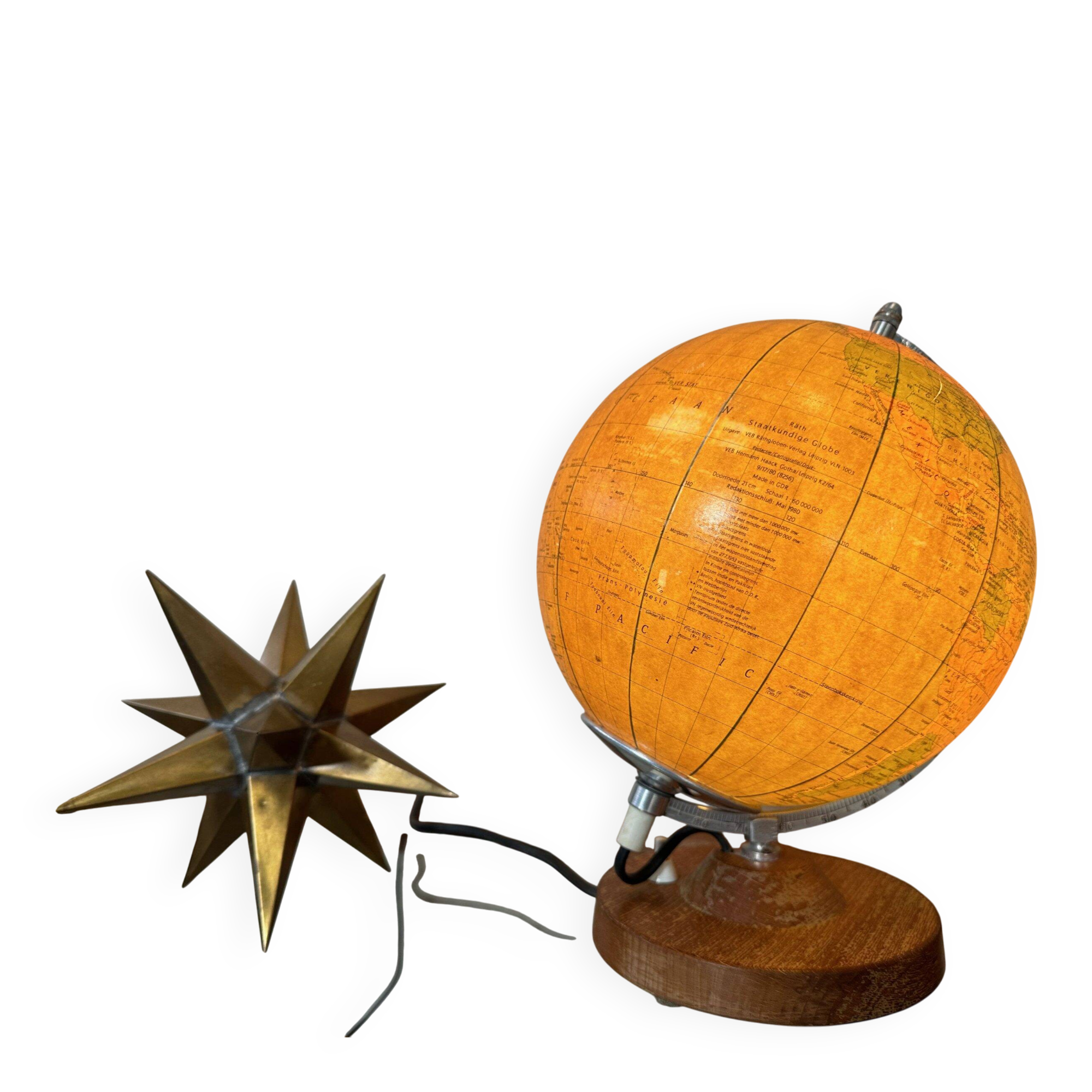 Vintage globe 1980 / lighting – glass
