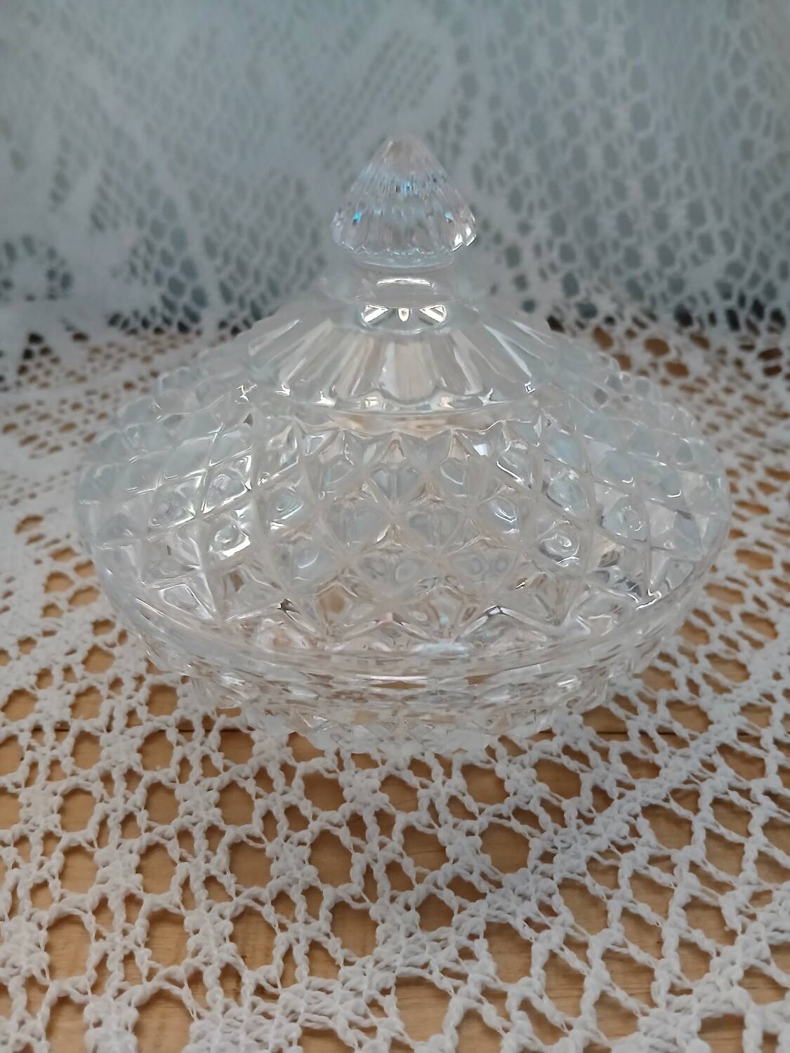 Antique crystal sugar bowl from Arques