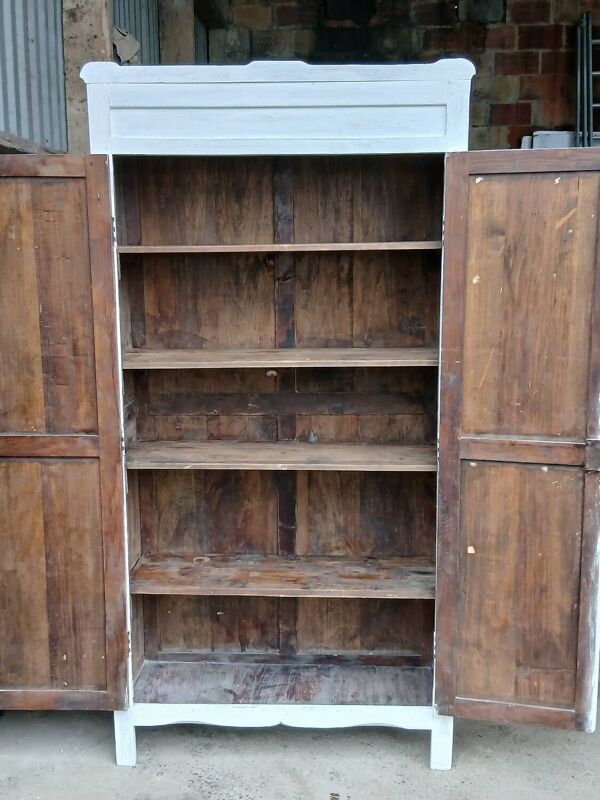 Armoire Parisienne blanche