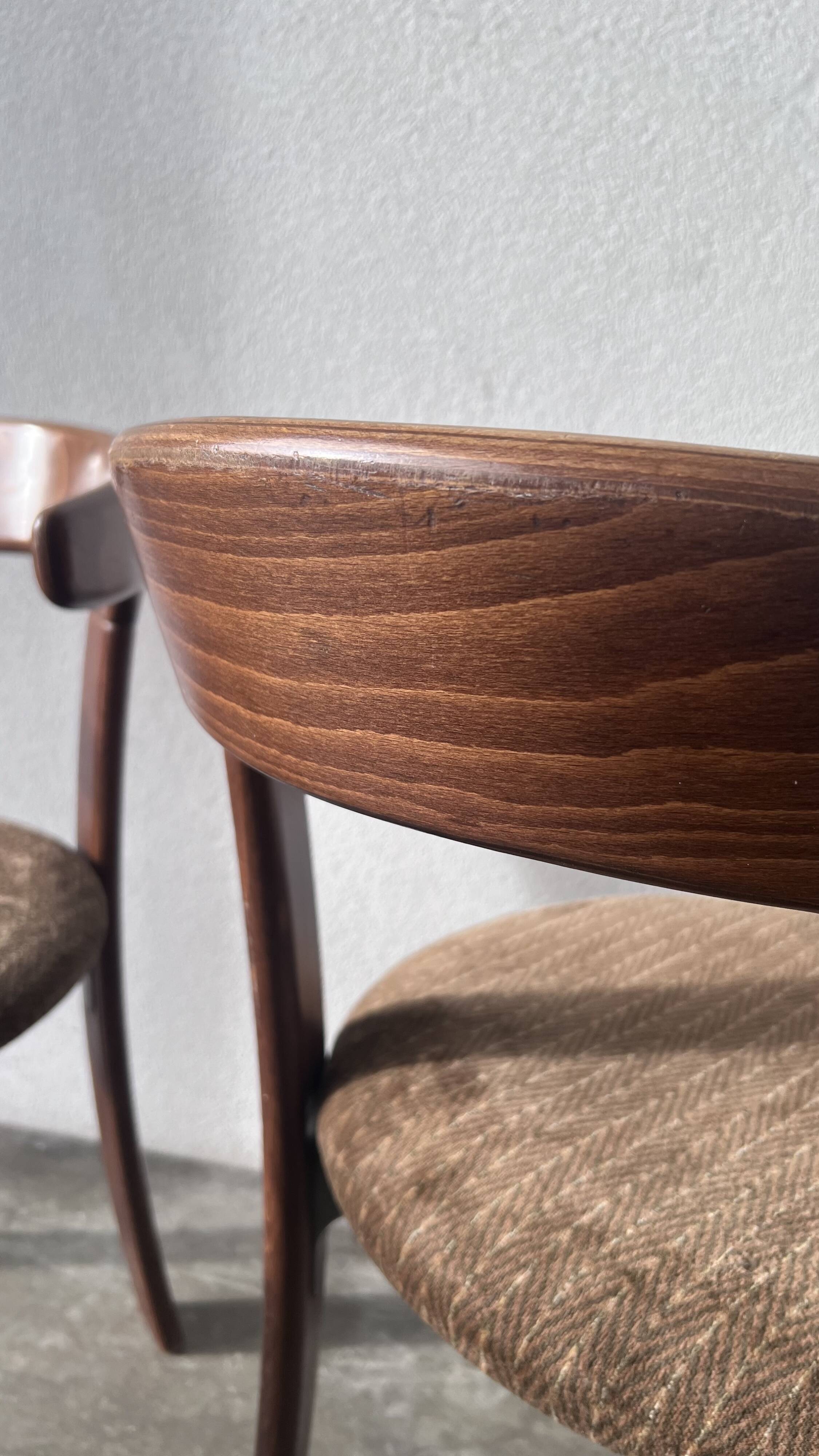 Bruno Rey Chairs, peer