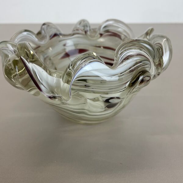 Verre de murano 1,1kg « floral » bol élément coquille cendrier murano, italie années 1970