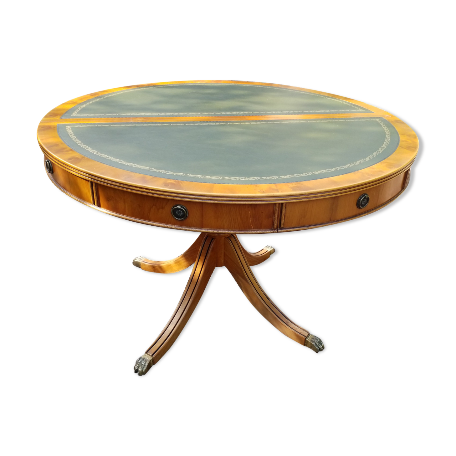 Table guéridon en cuir