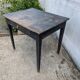 Table de ferme en bois patiné noir