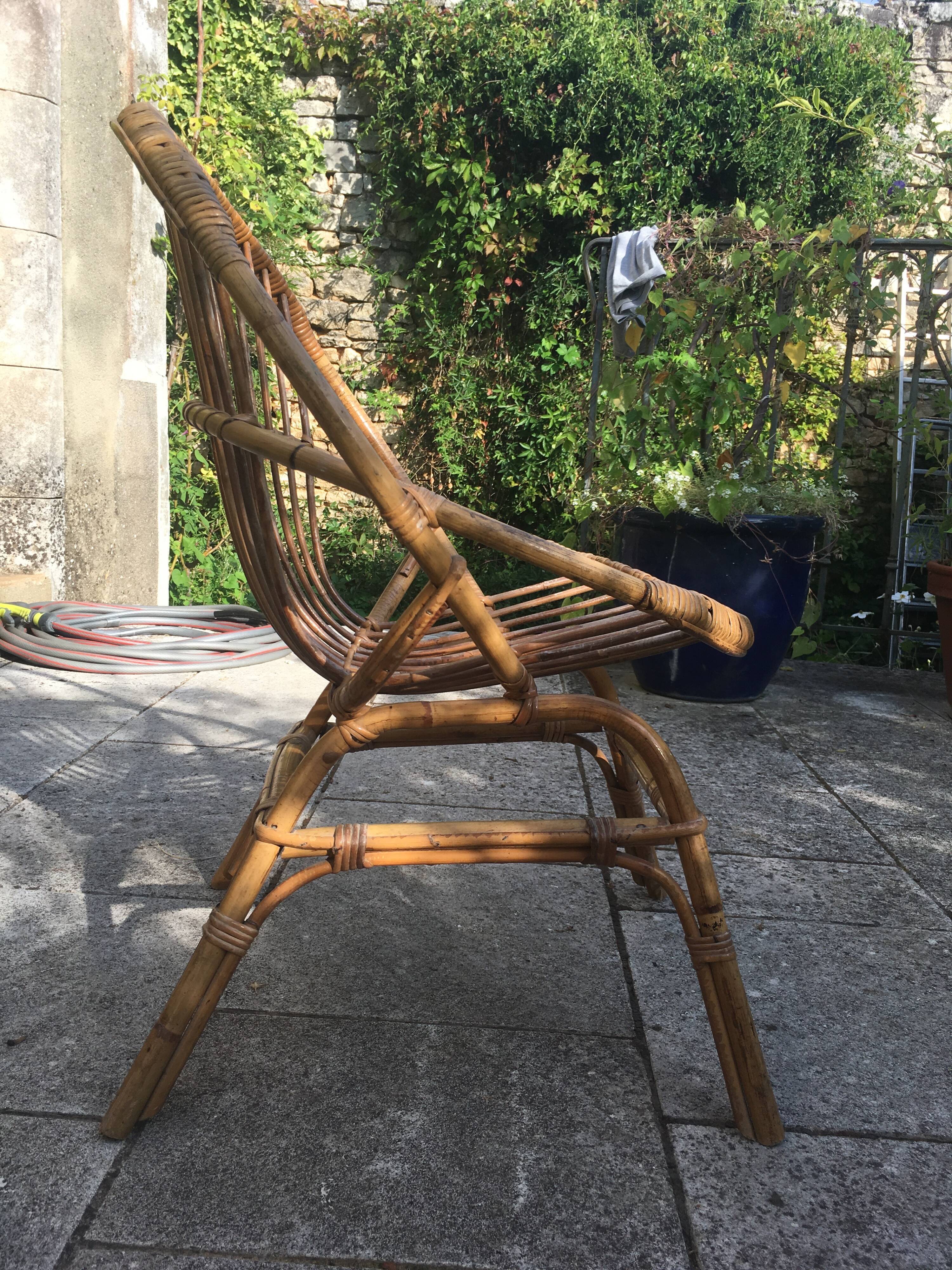 Basket armchair in rattan