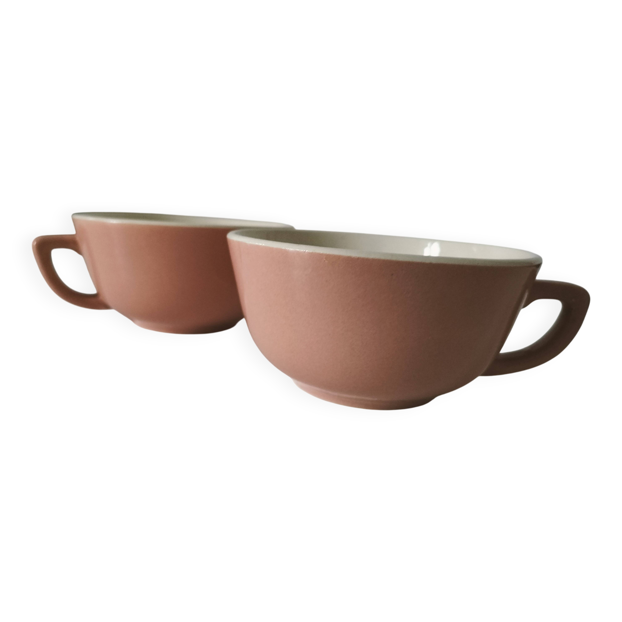Set of two powder pink Villeroy & Boch cups, 1950s style