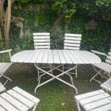 Complete garden furniture set in wood and metal
