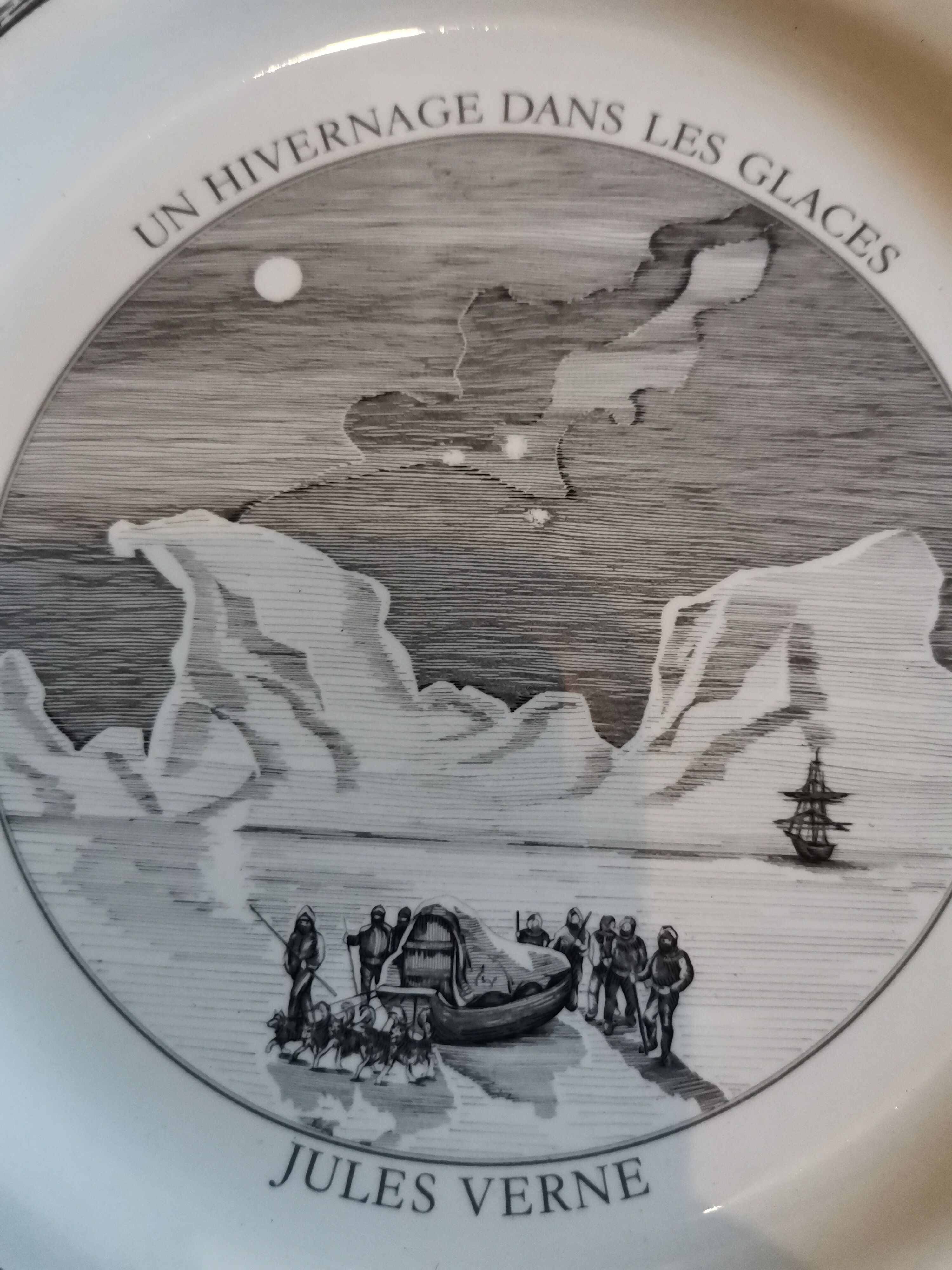 Plate Jules Verne, Michel l'Ormeraie. Wintering in ice