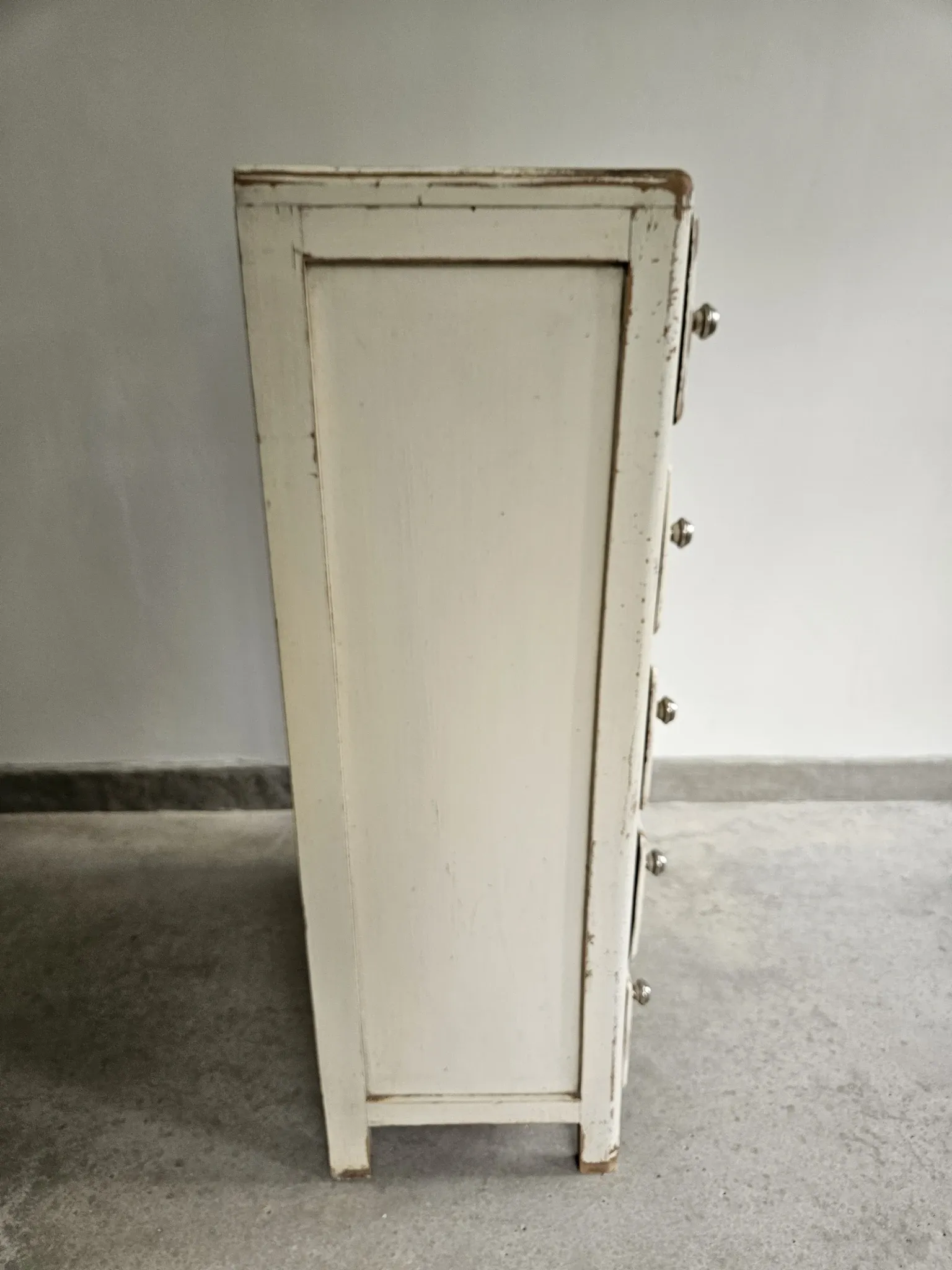Chiffonier semainier parisien commode 5 tiroirs bois blanc vintage anc