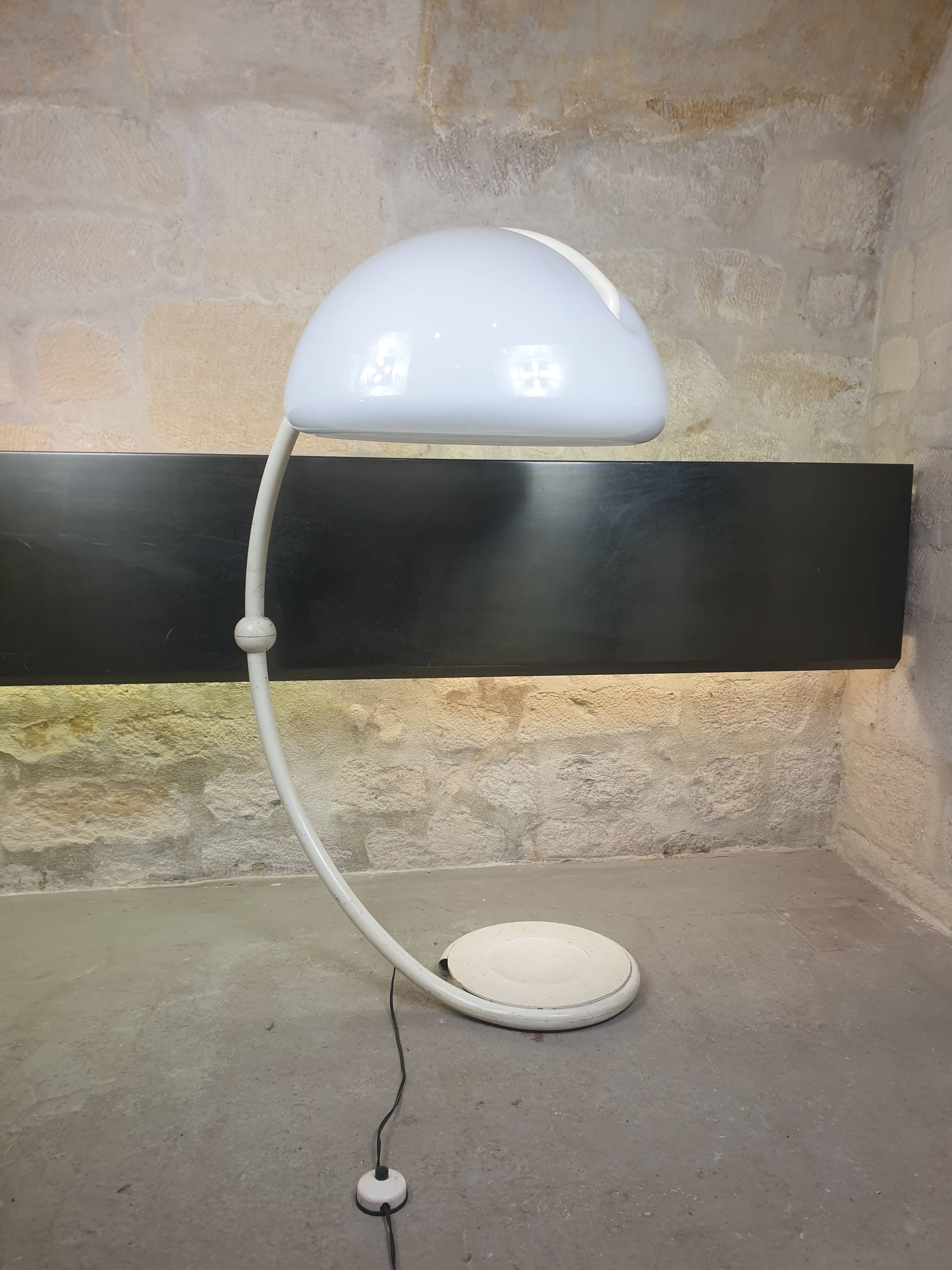 serpentine floor lamp by Elio Martinelli for Martinelli Luce