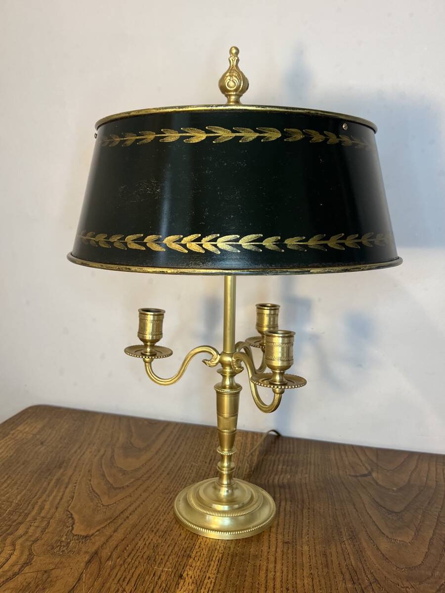 Bedside lamp