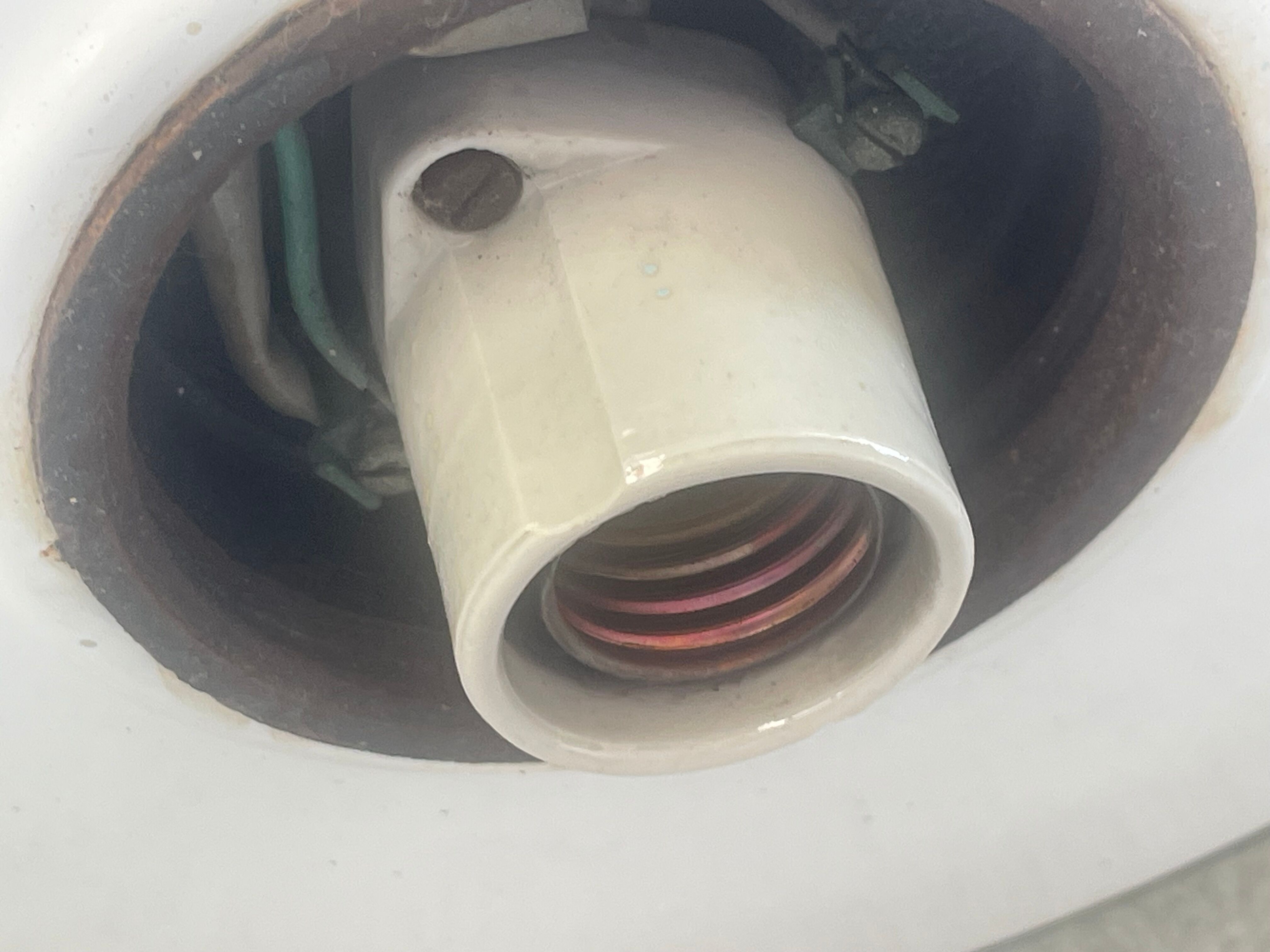 Industrial hanging lamps