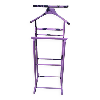 Purple valet
