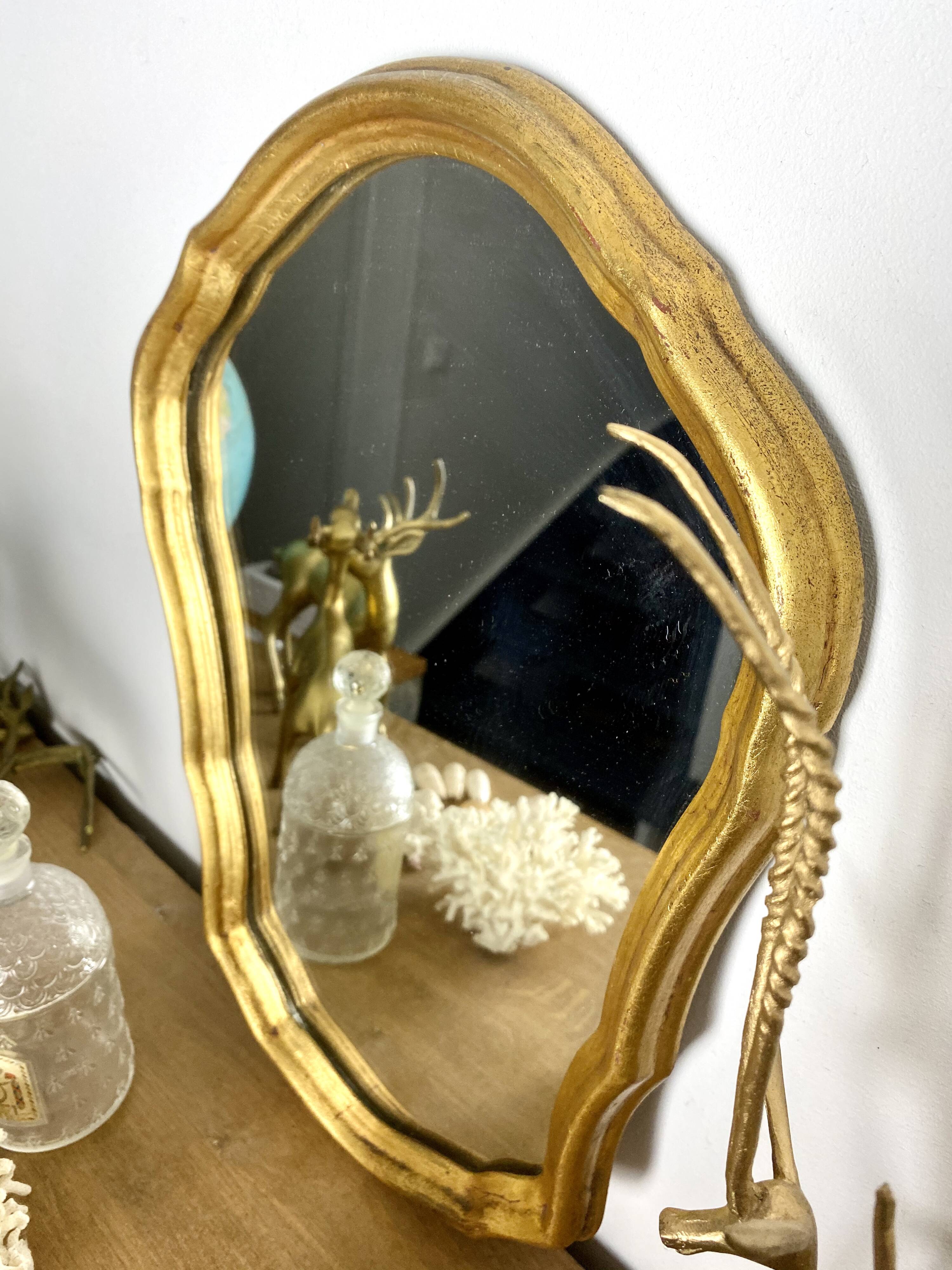 Gold mirror