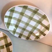 Set of six flat plates and one Moulin des Loups bowl, green tablecloth model/1950s-1960s