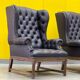 Chaise à dossier à oreilles de style Chesterfield en cuir capitonné vintage (le prix est pour une chaise)