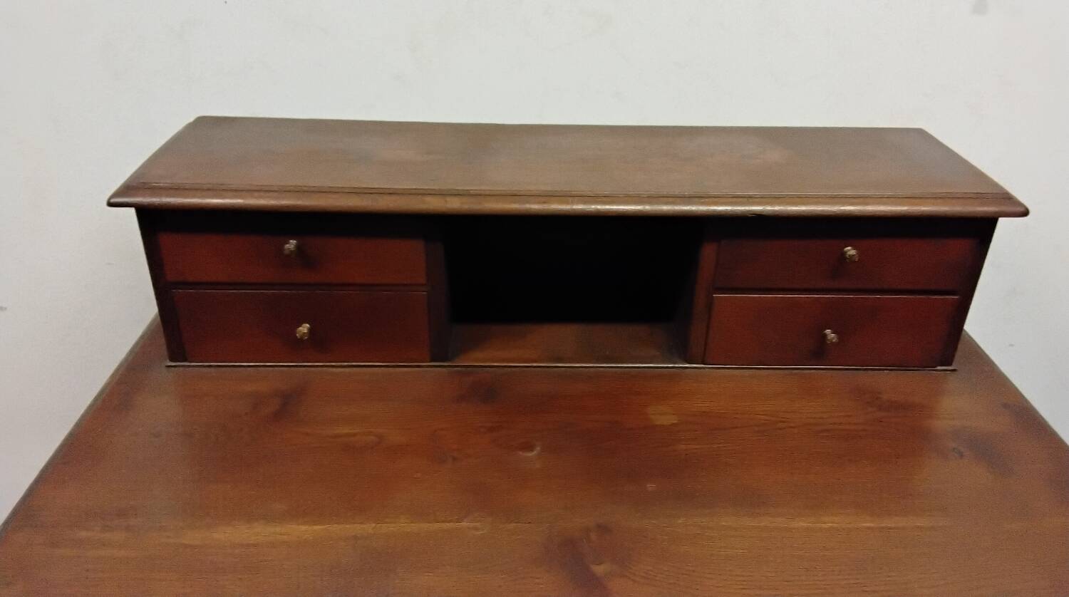 Bureau ancien en bois