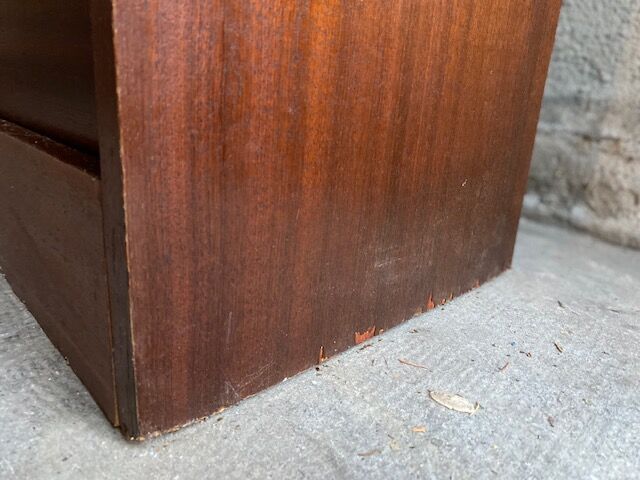 Double curtain filing cabinet