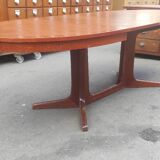 Baumann vintage Scandinavian style oval table with extension