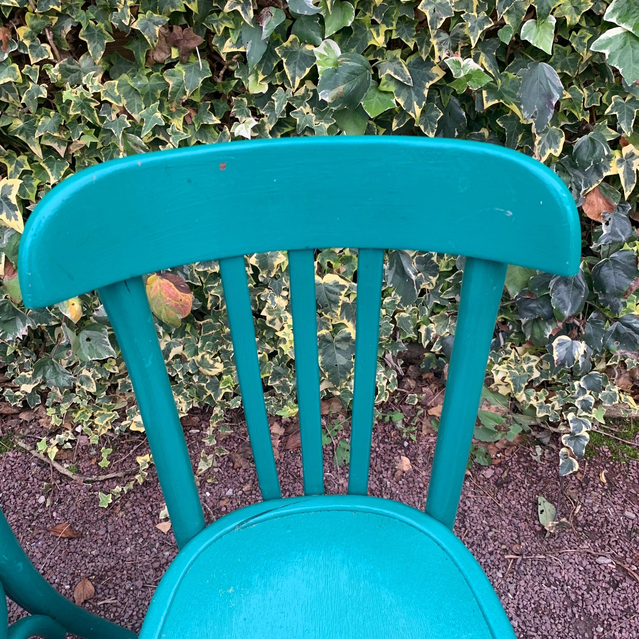 Set of 4 green bistro chairs