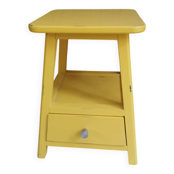 Table de chevet enfant