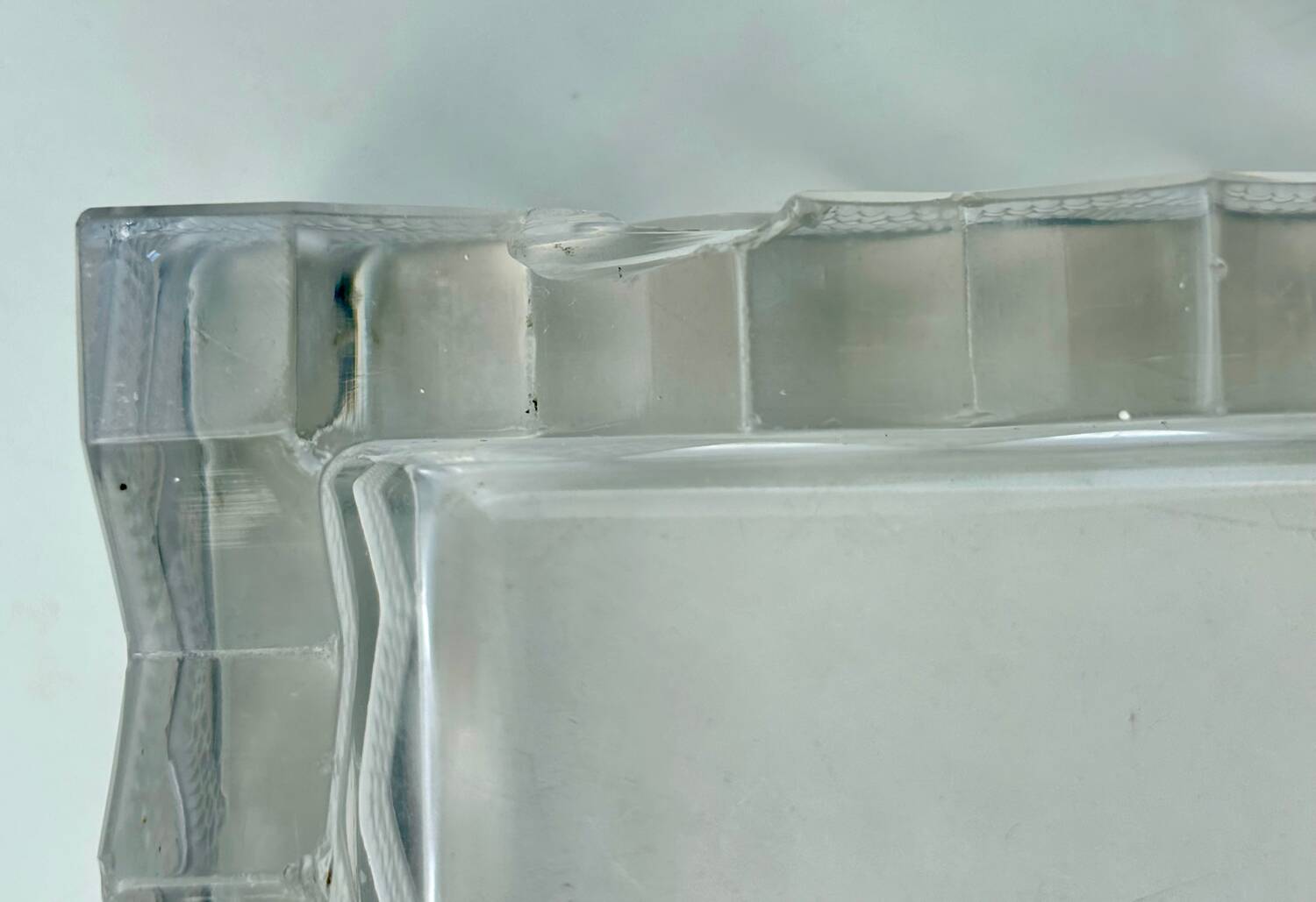 Lalique two ashtrays