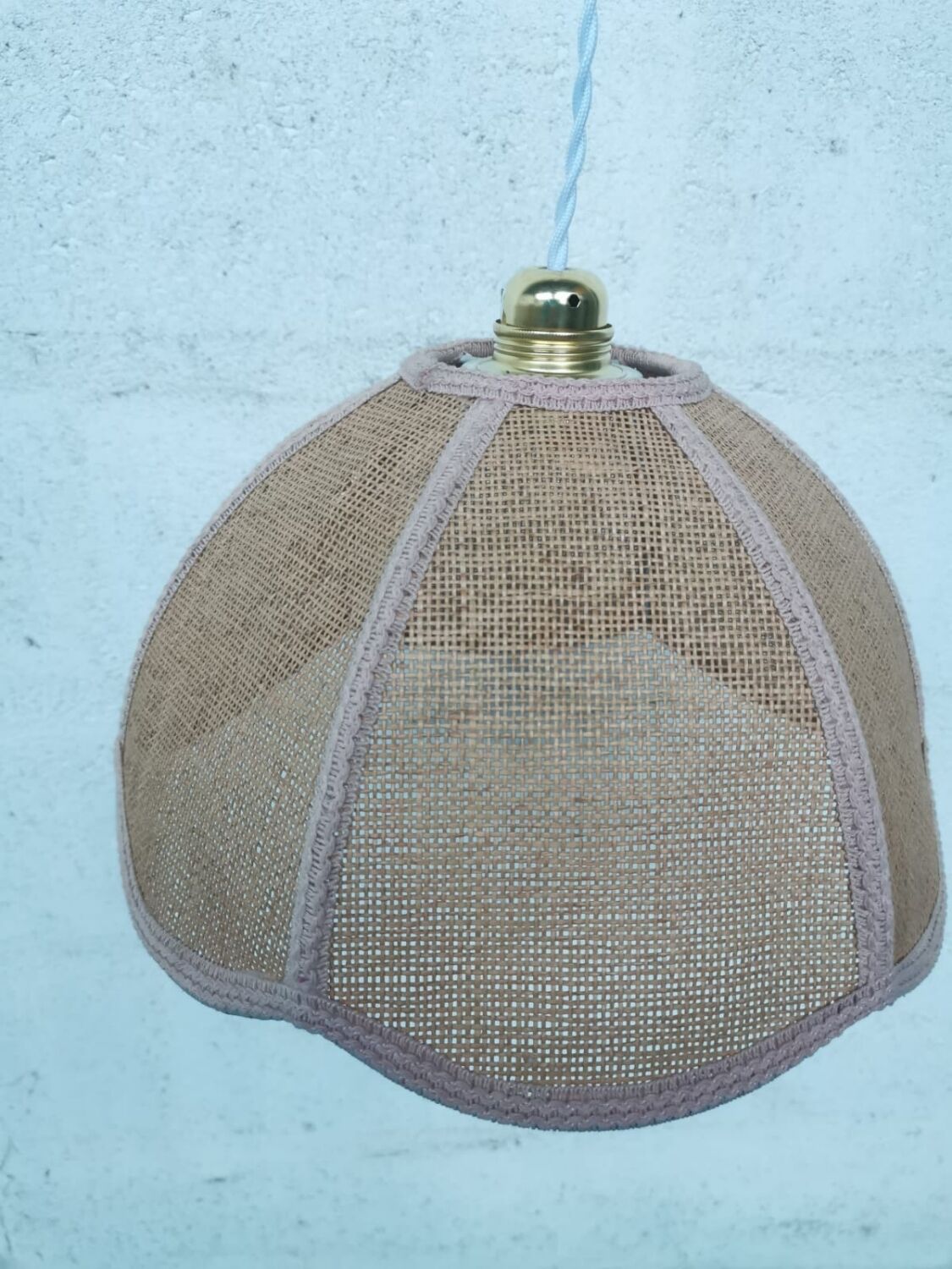 Wicker flower suspension