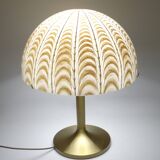 Lampe de bureau en lucite et laiton en forme de champignon du milieu du siècle par cosack
