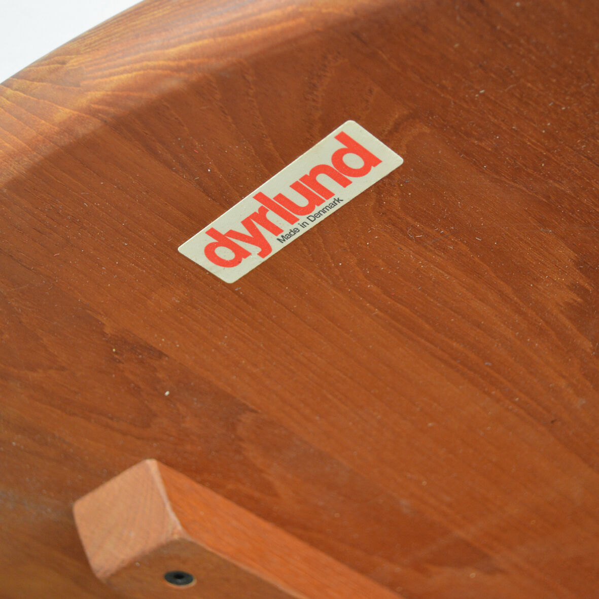 Table low Scandinavian dyrlund, 1960