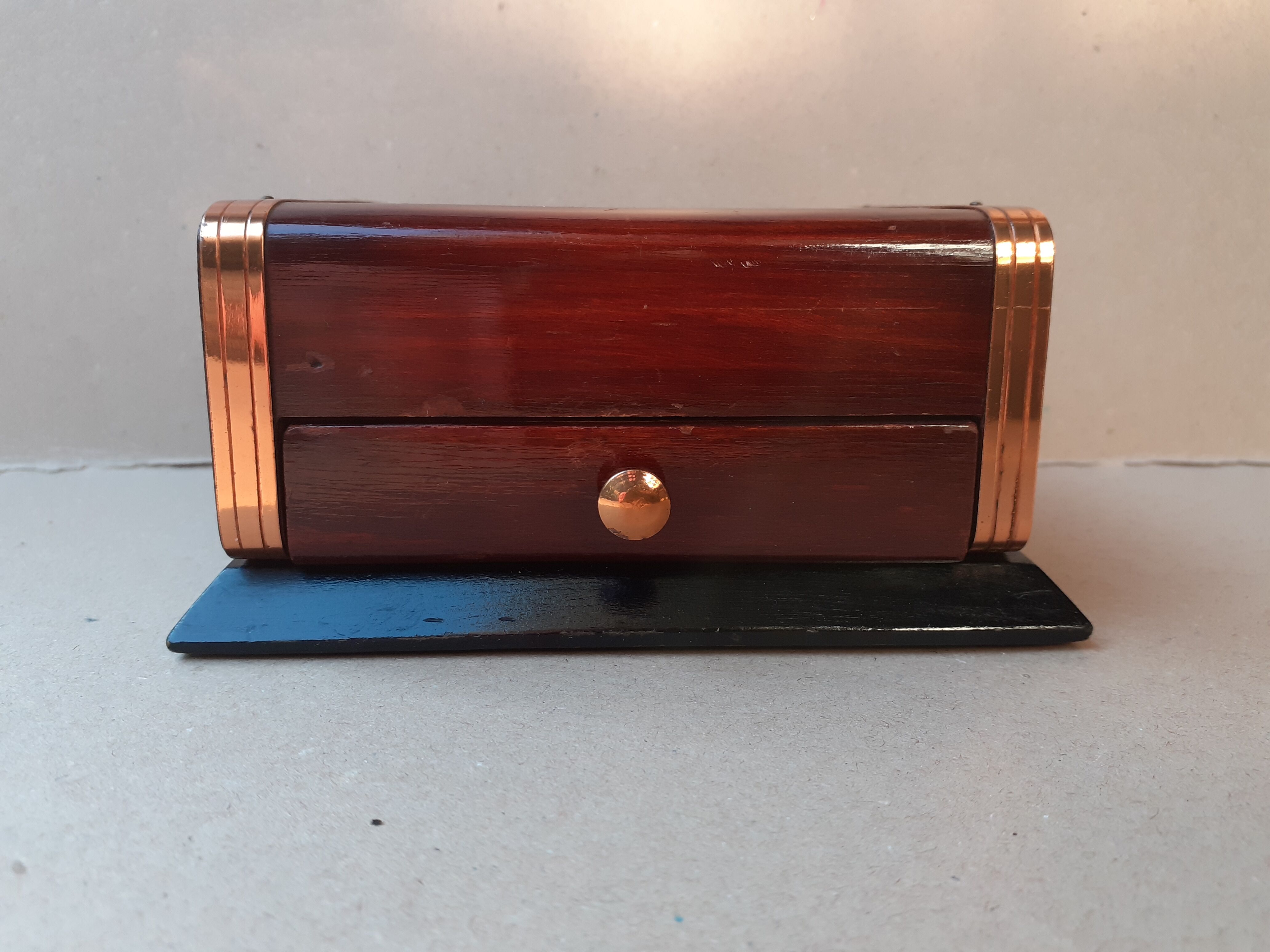 Vintage cigarette dispenser