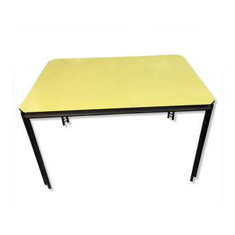 Table en formica