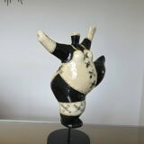 Sculpture "DEESSE" in the style of Niki de Saint Phalle, papier-mâché 1990