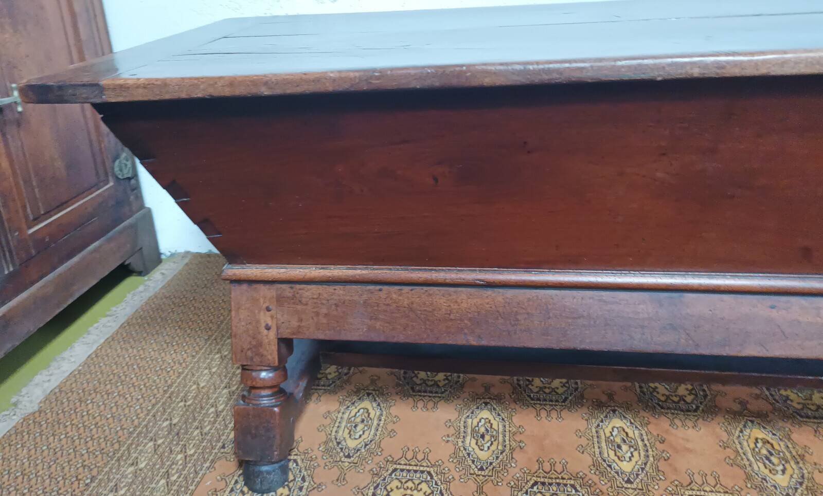 Table Maie en noyer 18ème