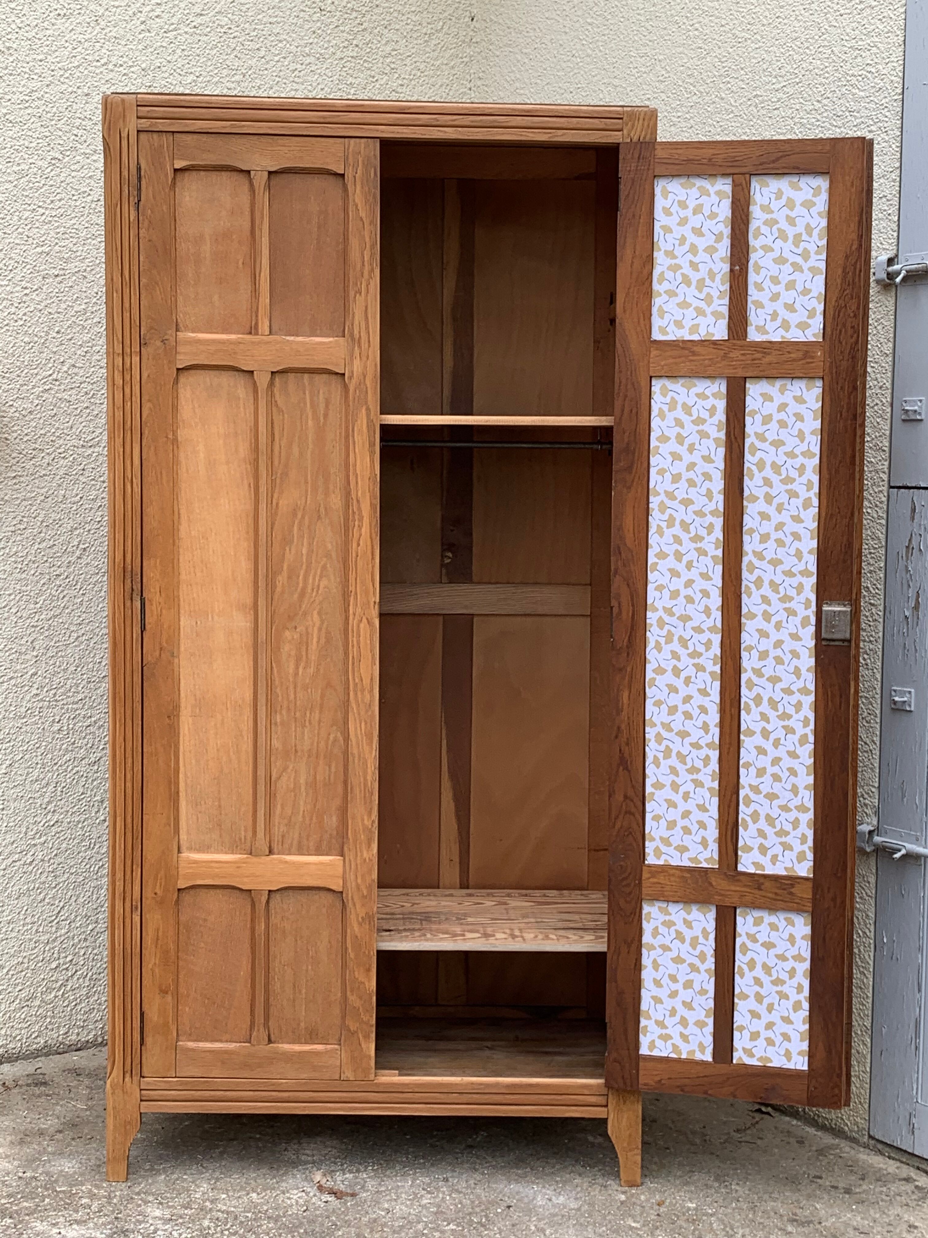 Parisian wardrobe paneled 1930 raw wood