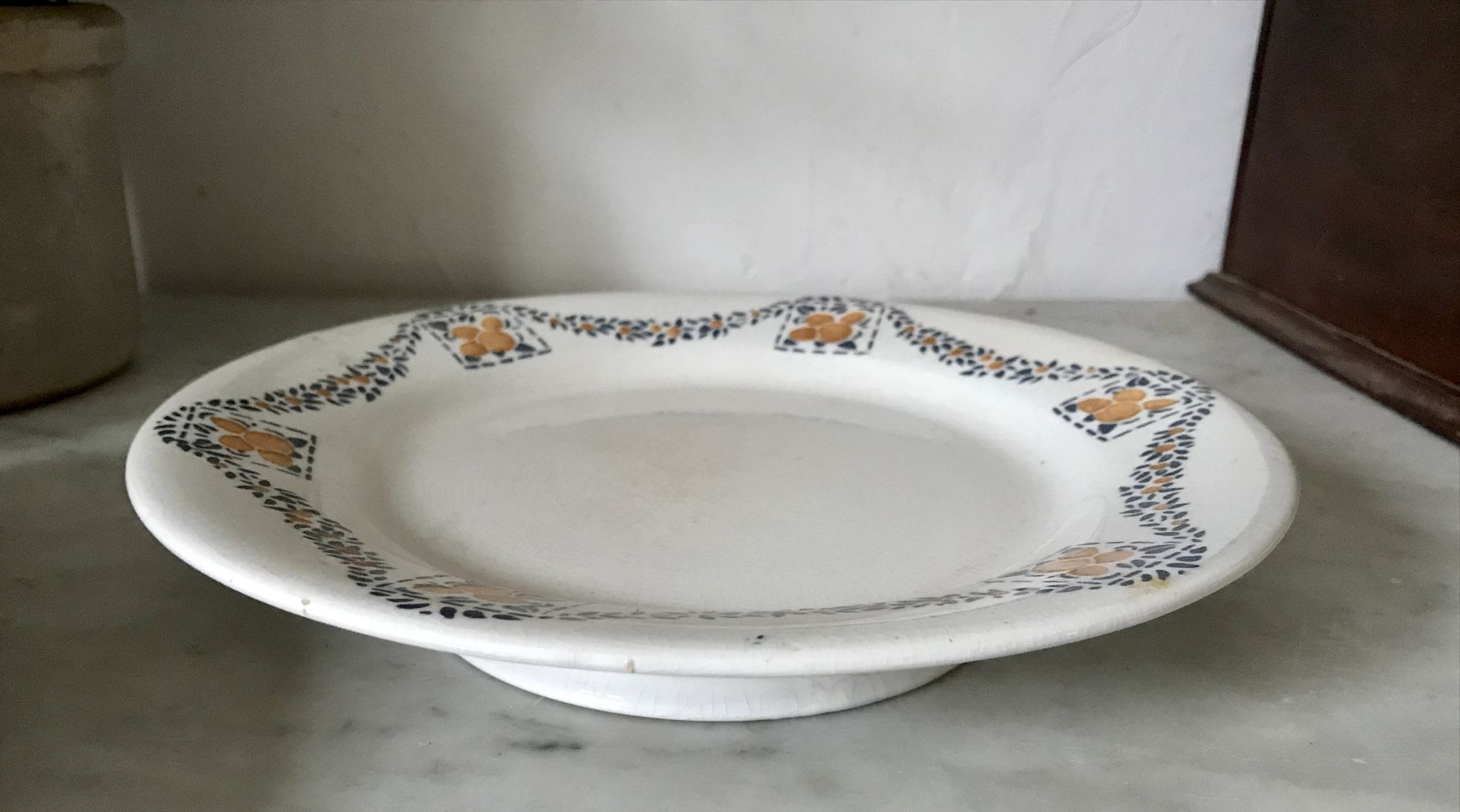 Old dishes HBCM model Georges