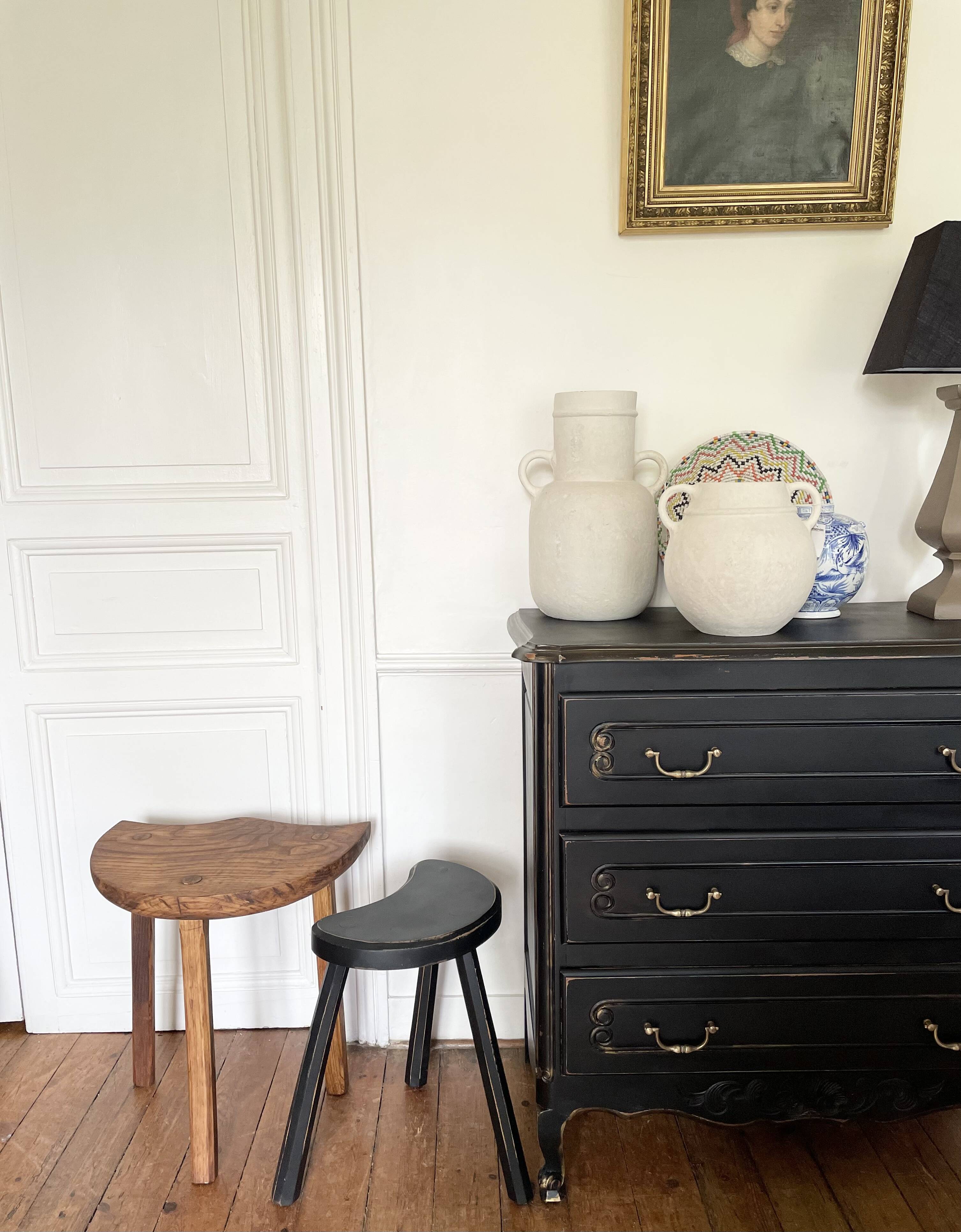 Tabouret tripode