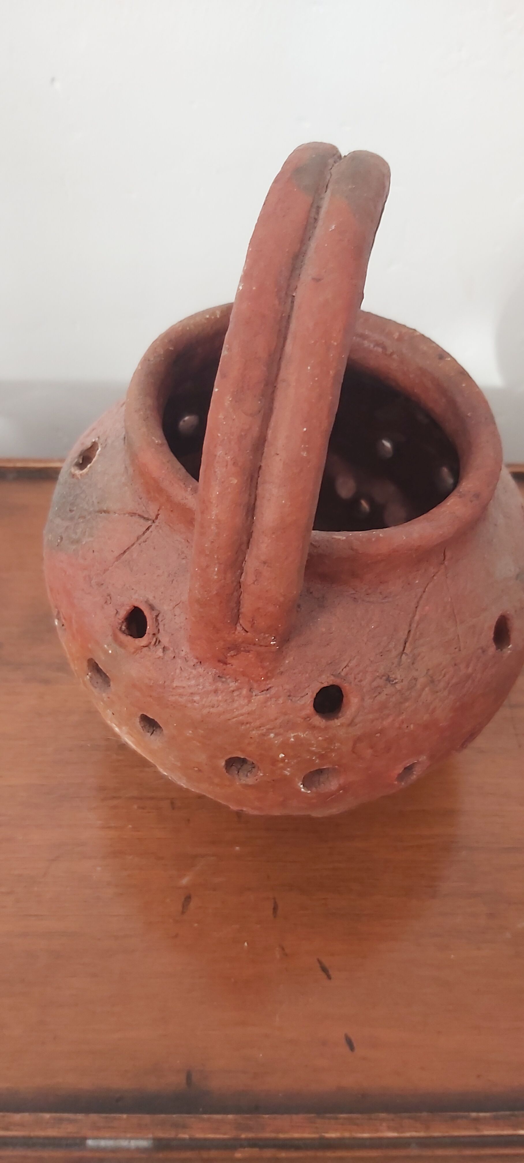 Terracotta pot / chestnut grill