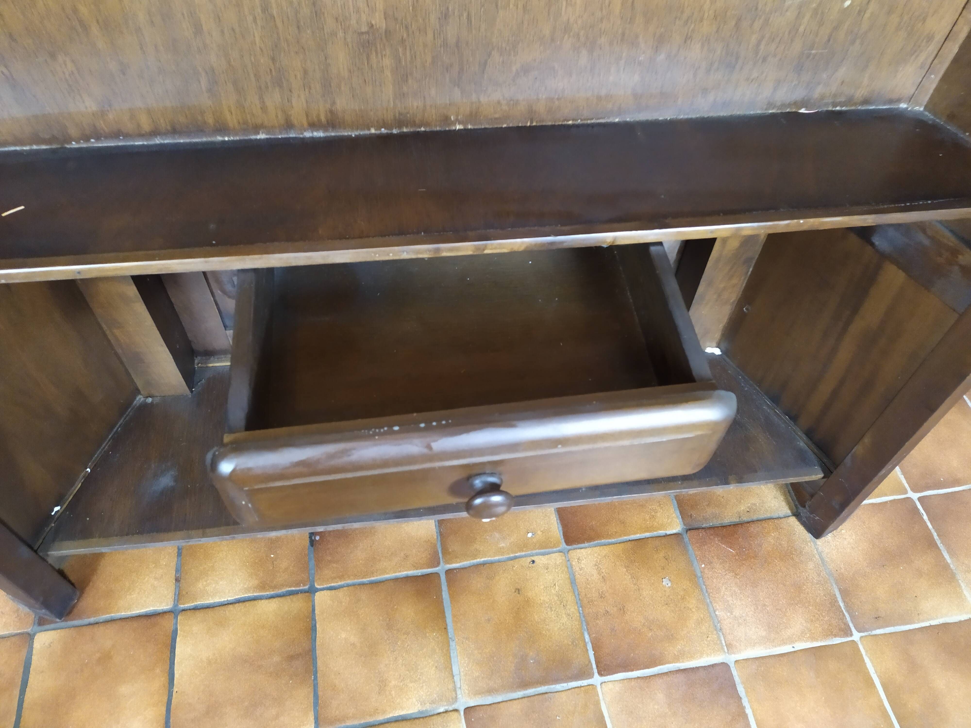 Wooden bar + 3 wooden stool and black skaï of the brand macorest