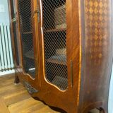 Wire mesh cabinet