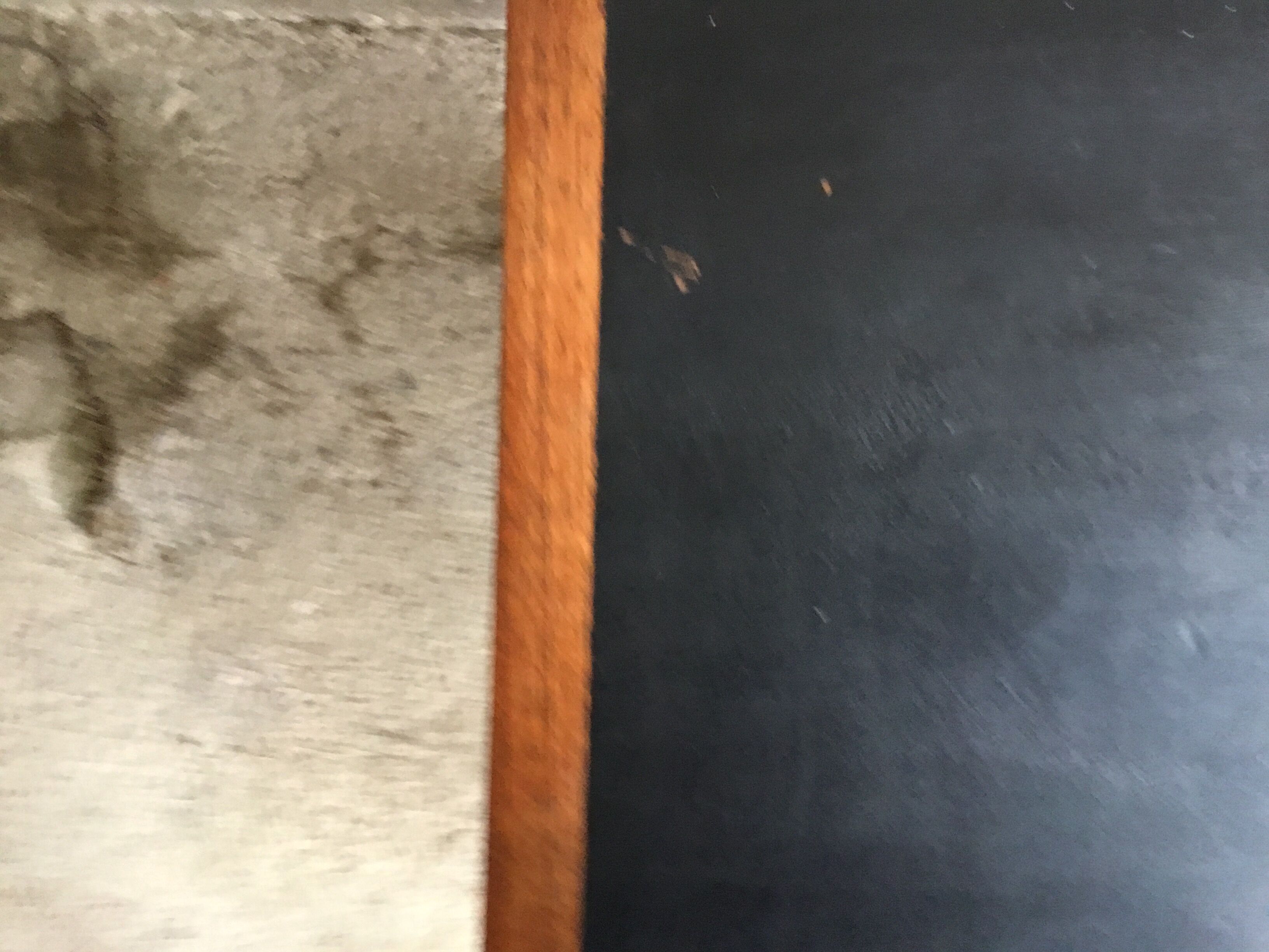 Table basse scandinave en teck mobelintarsia