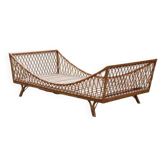 Rattan bed
