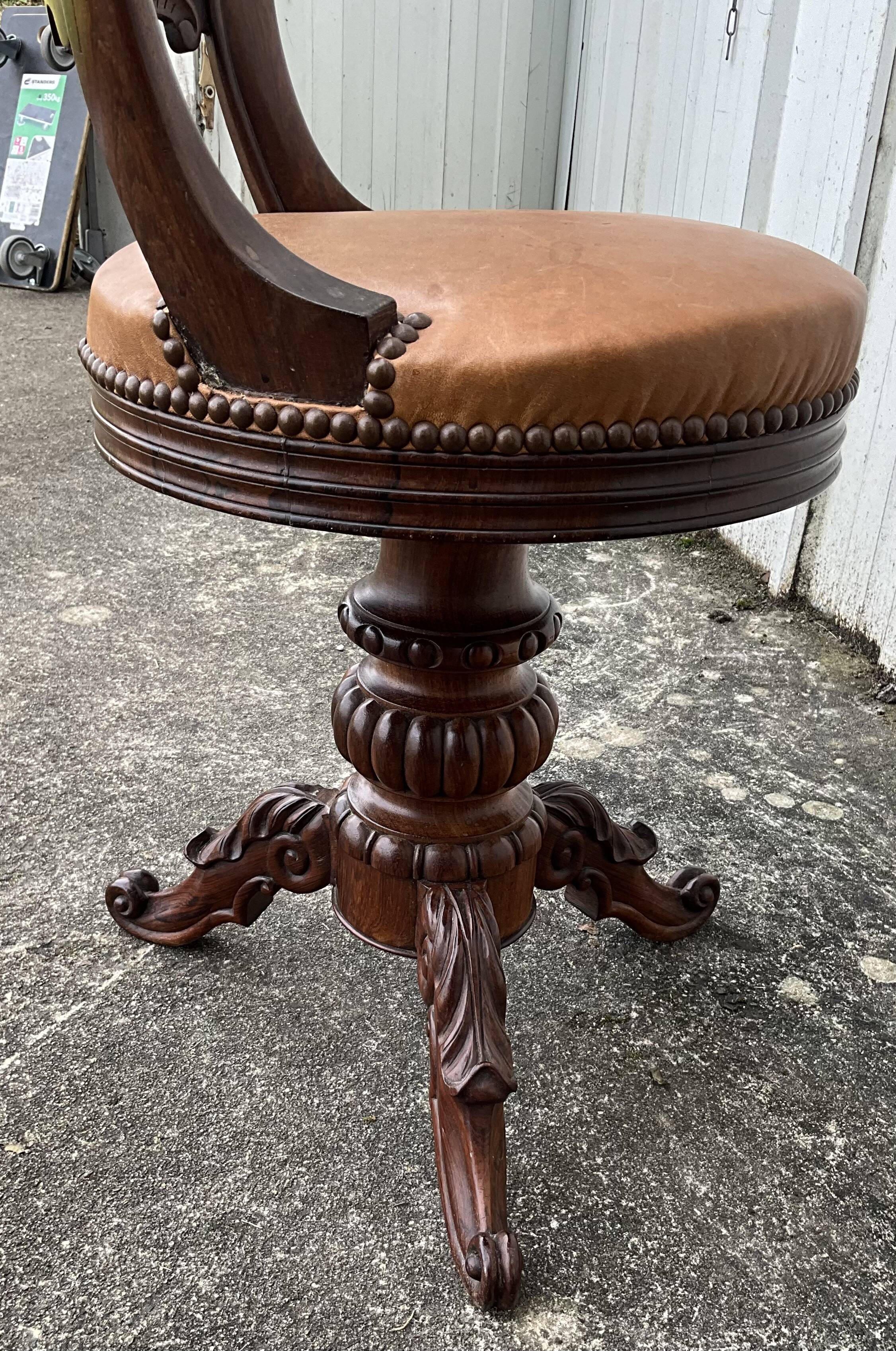 Mid-19th century solid walnut harpist's chair