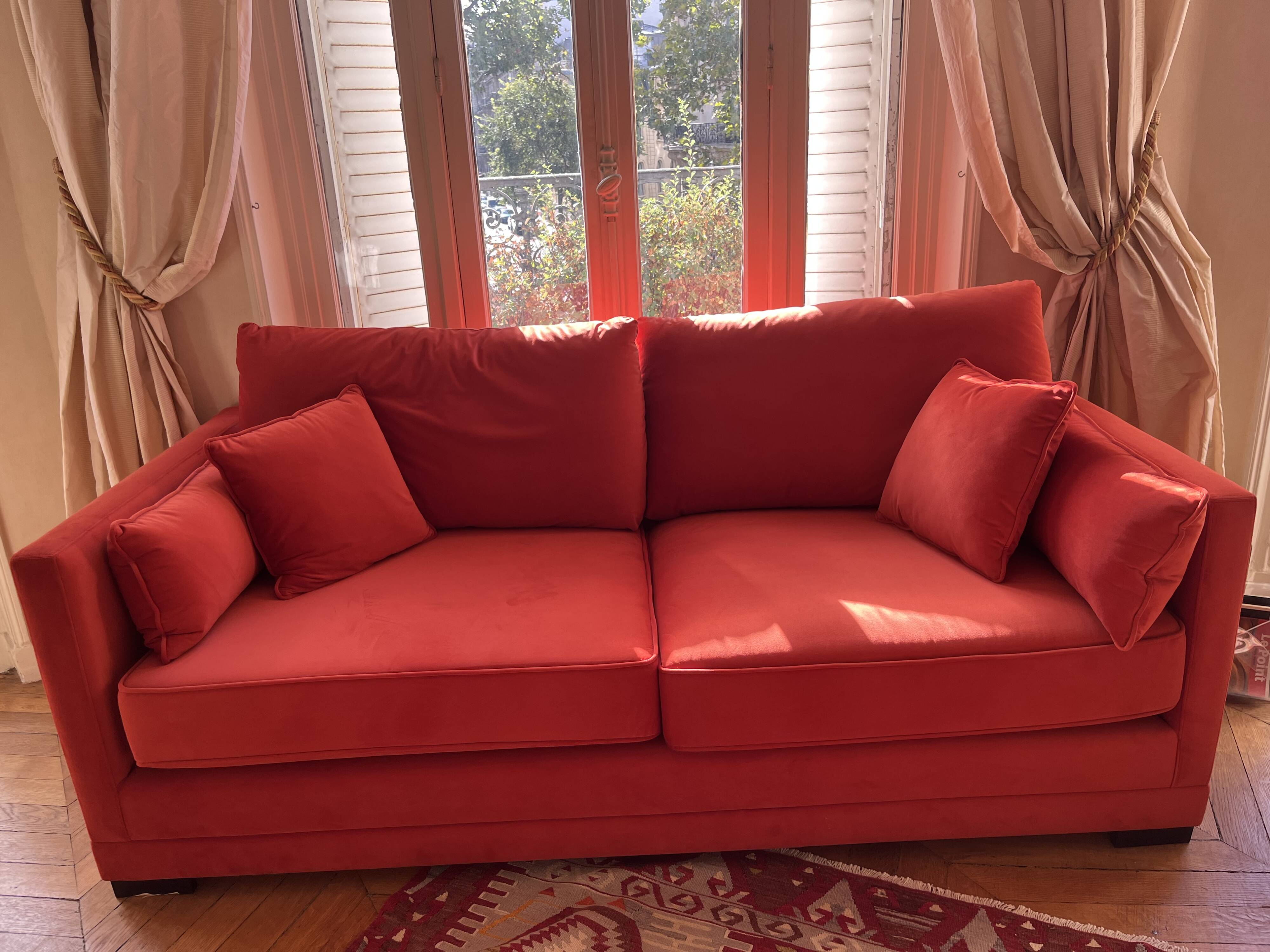 Fixed sofa