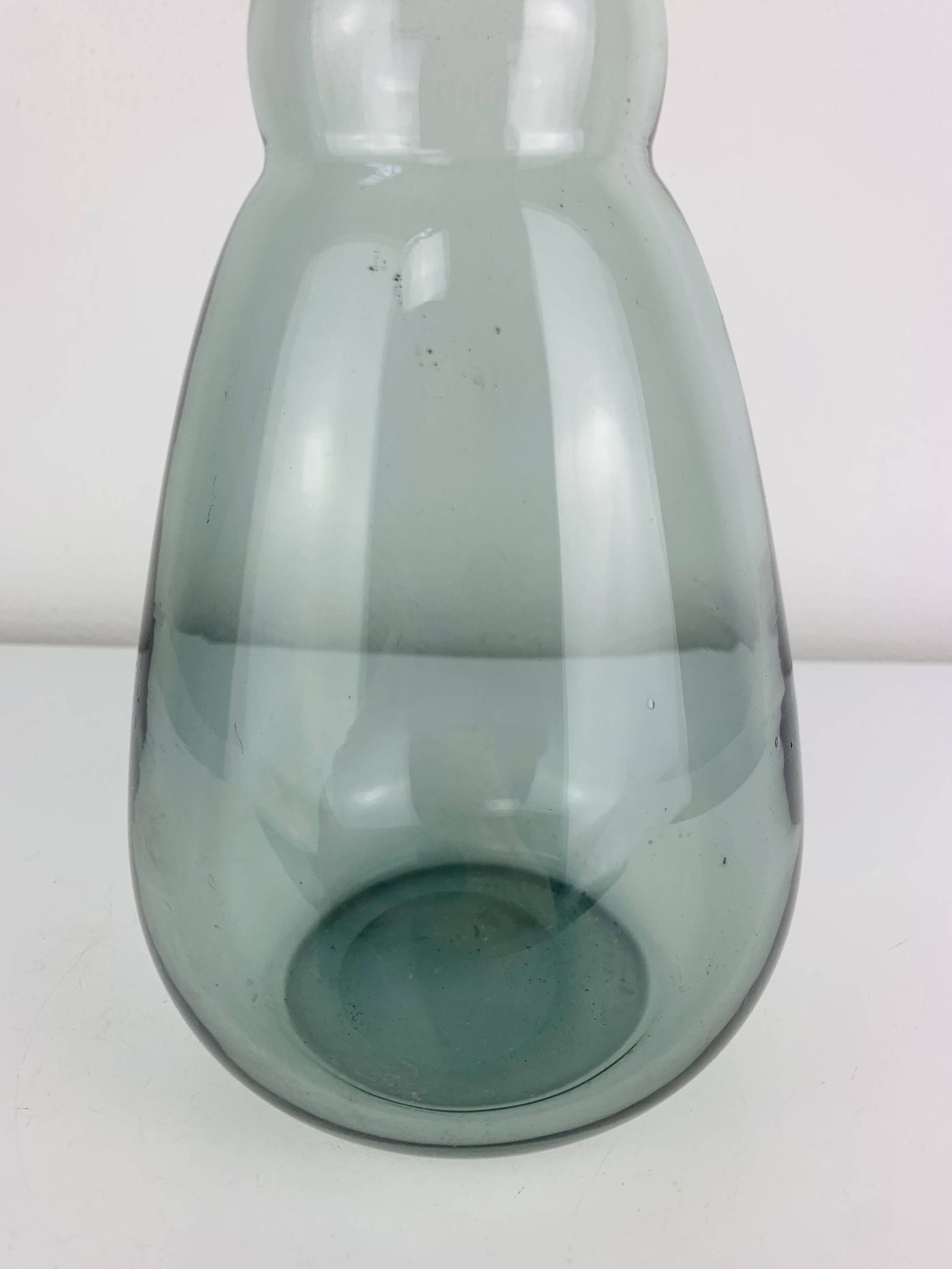 Pair of Daum Nancy carafes, Art Deco