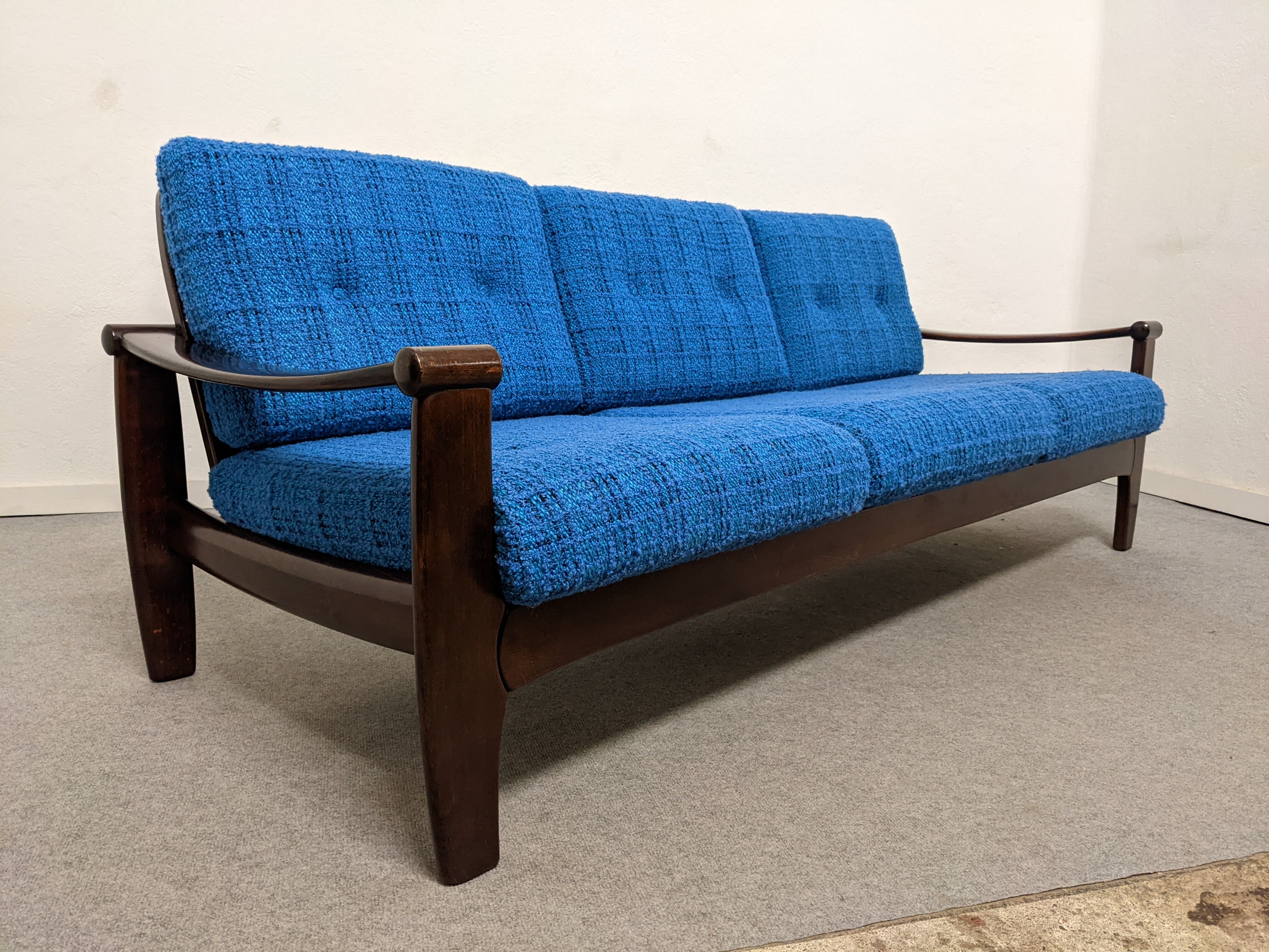 Vintage sofa from the 60s/70s