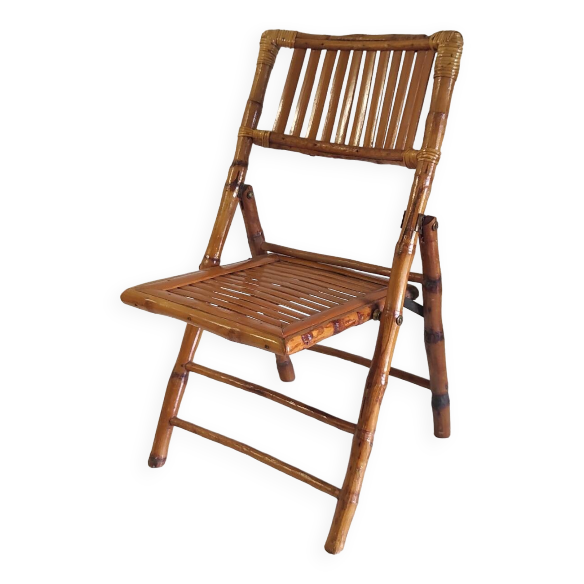 Folding bamboo chair for children