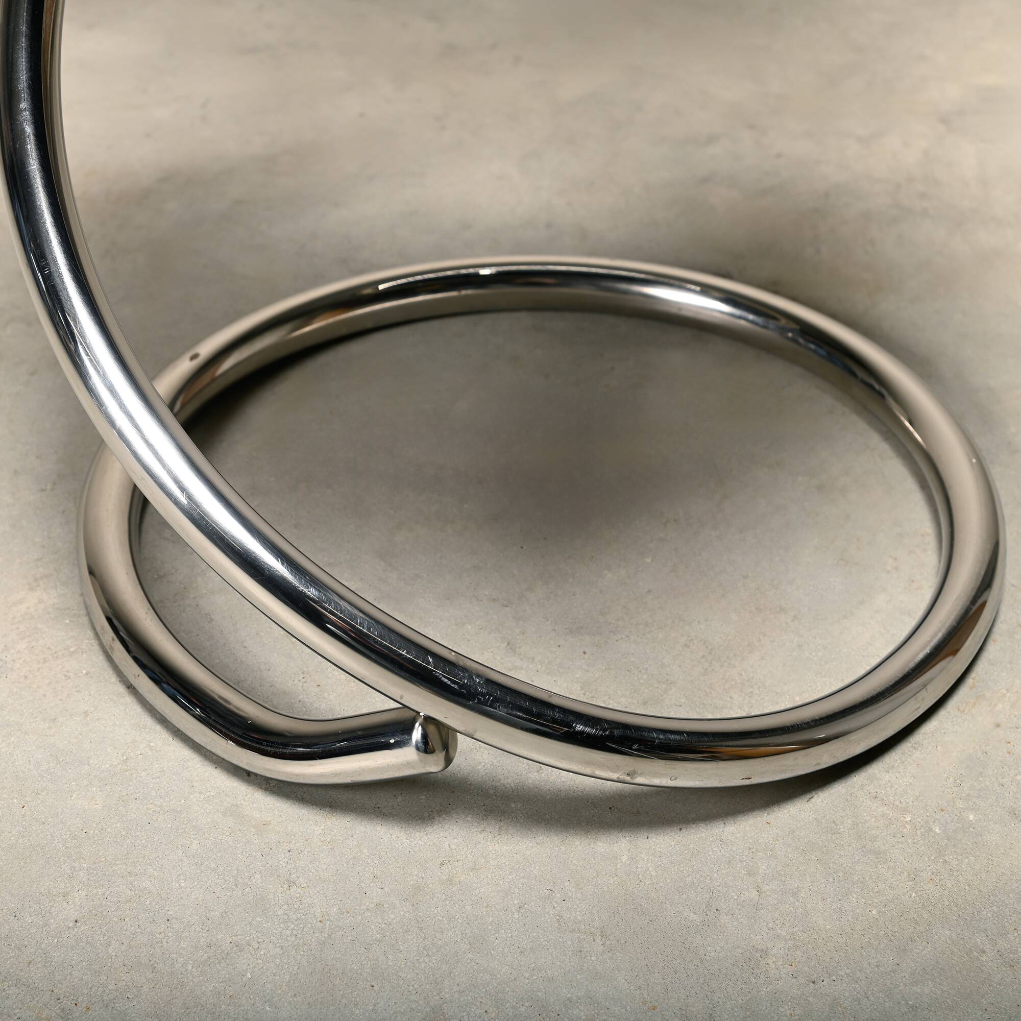 Poul Henningsen Snake Chairs, Model PH-501 in chrome and full black leather