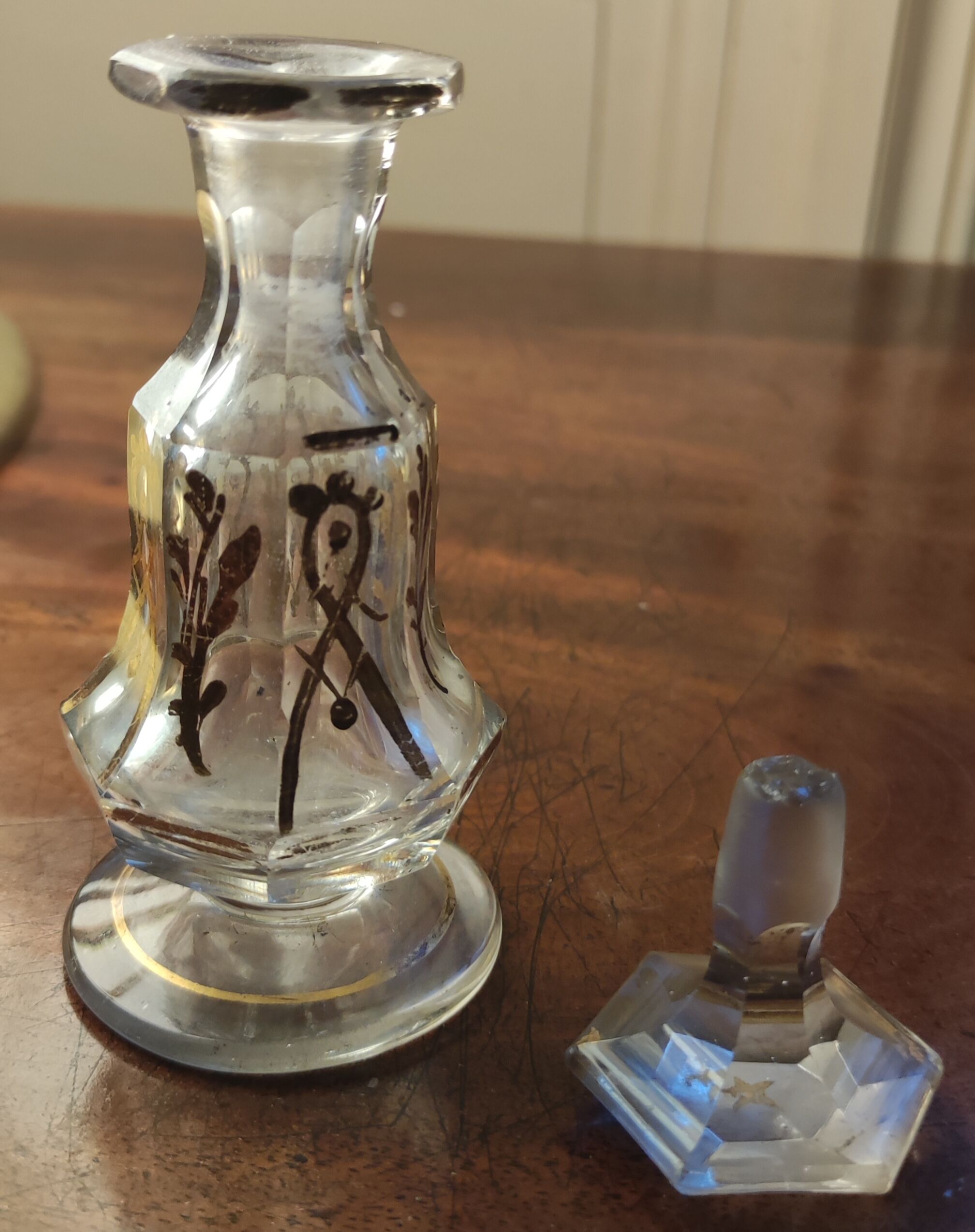 Carafon and small crystal glass from Baccarat/19th century
